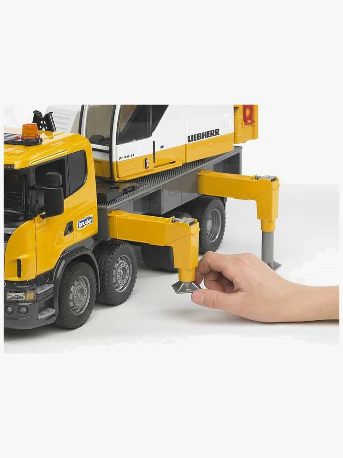 Bruder Scania R-Series Liebherr Kranbil