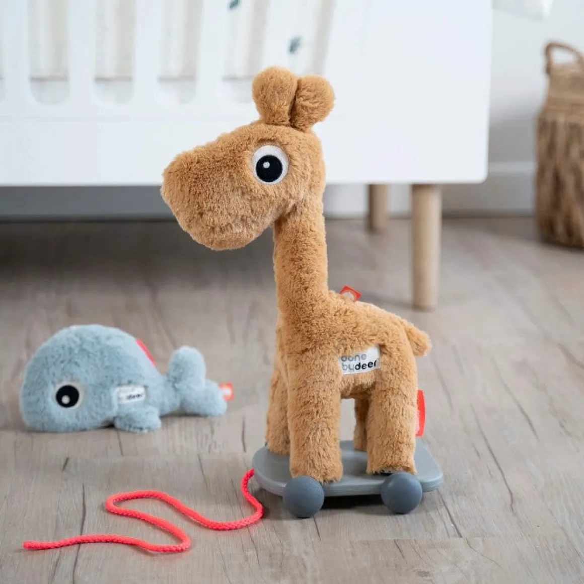 Done By Deer Trækkedyr Raffi, Mustard