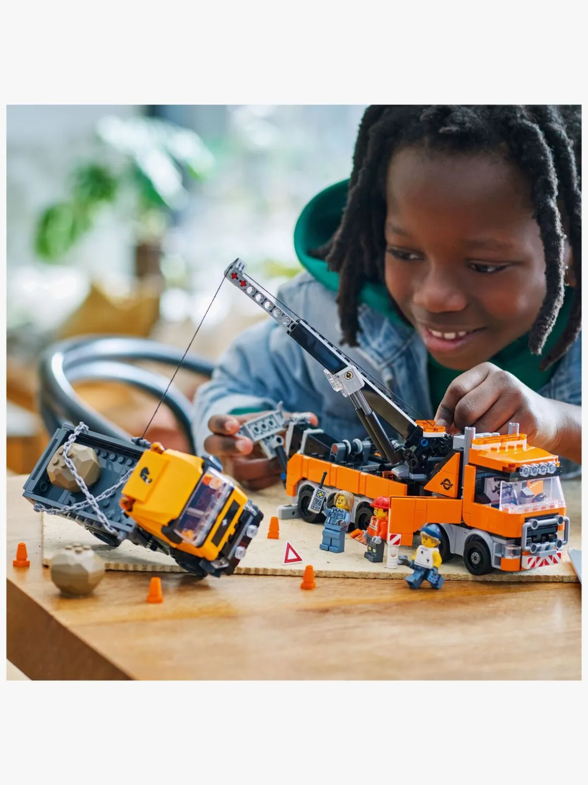 LEGO City 60467 Stort bjærgningskøretøj med kran