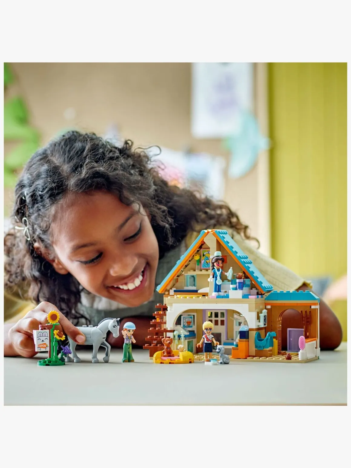 LEGO Friends 42651 Dyrlægeklinik for heste og kæledyr