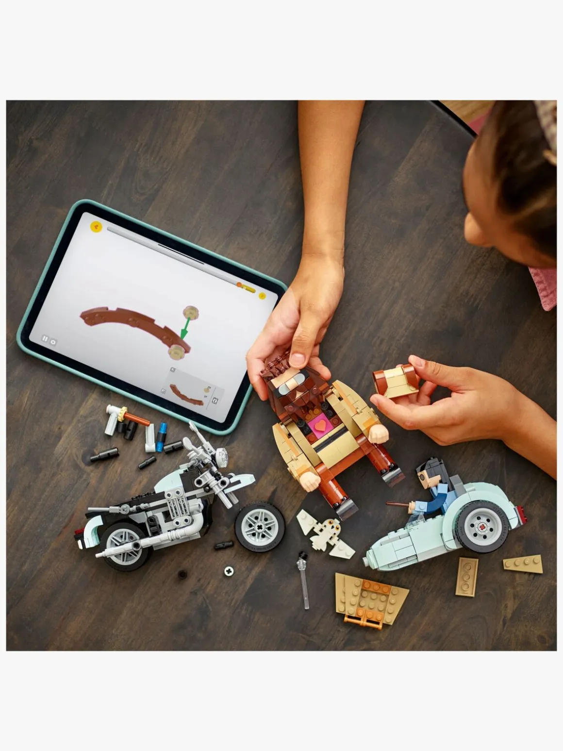 LEGO Harry Potter 76443 Hagrid og Harrys motorcykeltur