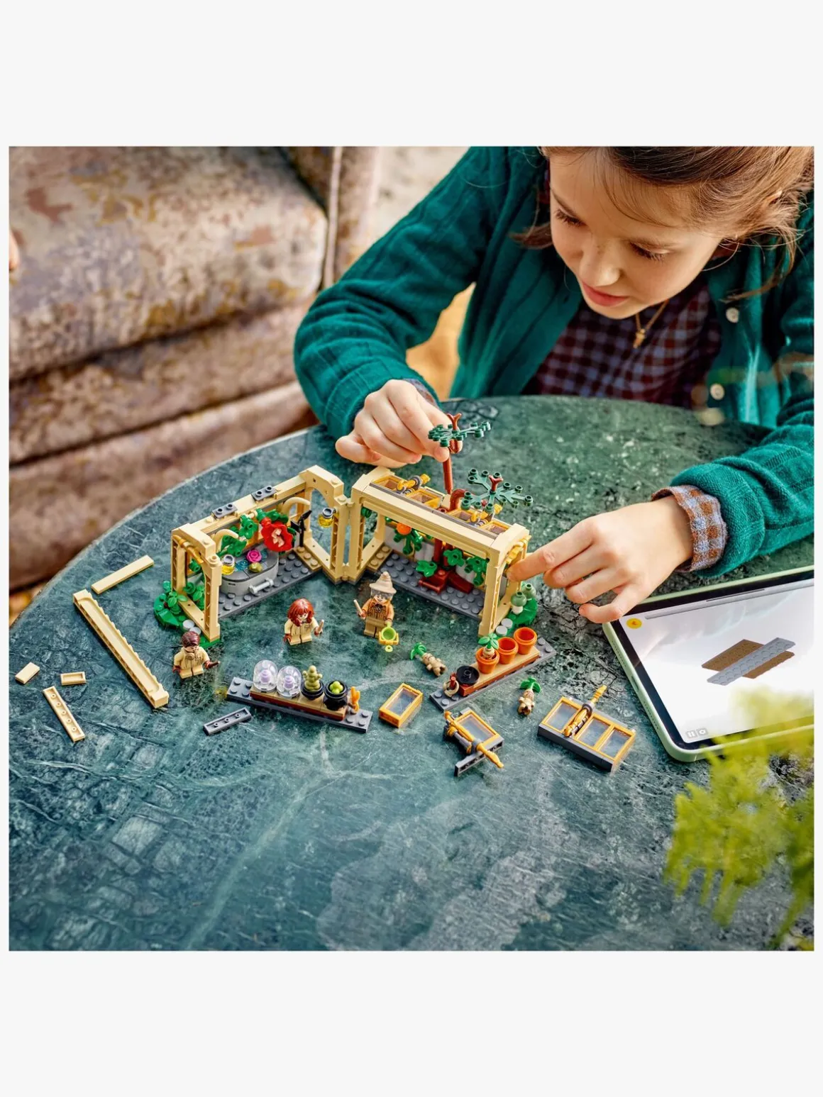 LEGO Harry Potter 76445 Hogwarts-slottet: Botaniklektion