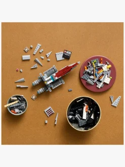 LEGO Star Wars 75404 Angrebsskib af Acclamator-klassen