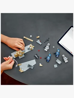 LEGO Star Wars 75373 Battle Pack med bagholdet på Mandalore