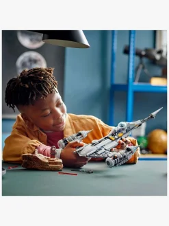 LEGO Star Wars 75325 The Mandalorian’s N-1 Starfighter