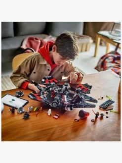 LEGO Star Wars TM 75389 Sortefalken