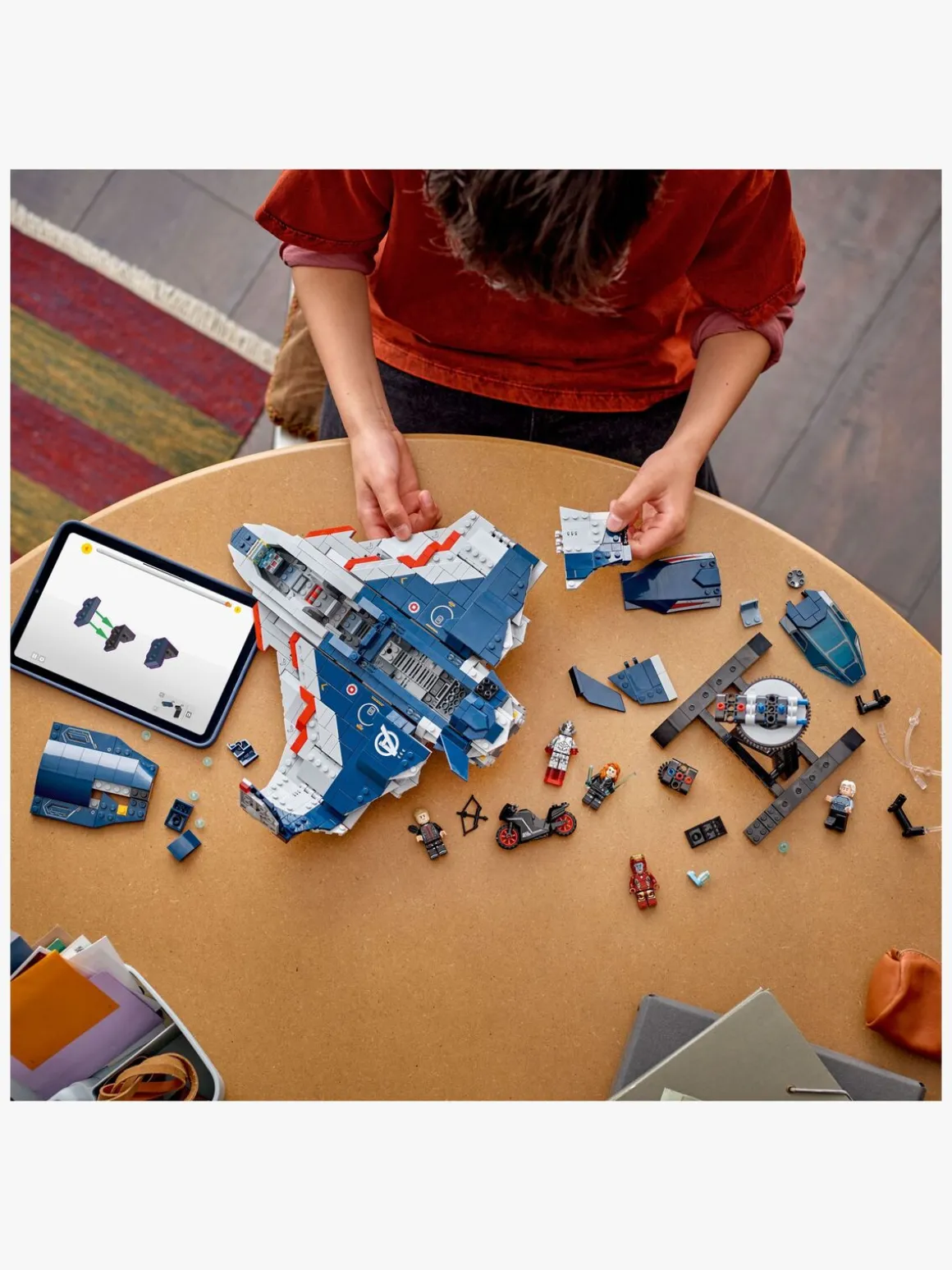 LEGO Super Heroes 76325 Avengers: Age of Ultron Quinjet