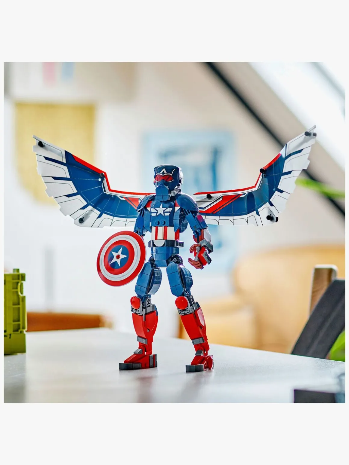 LEGO Super Heroes 76296 Byg selv-figur af den nye Captain America