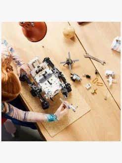 LEGO Technic 42158 NASAs Mars Rover Perseverance